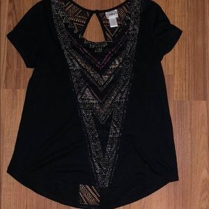 Daytrip shirt size small